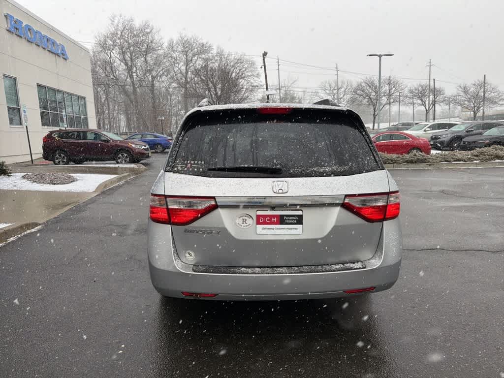 Thumbnail: 2011 Honda Odyssey - 13