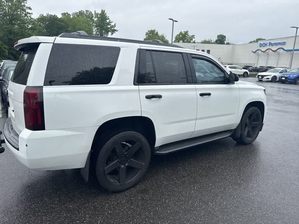 Thumbnail: 2017 Chevrolet Tahoe - 11