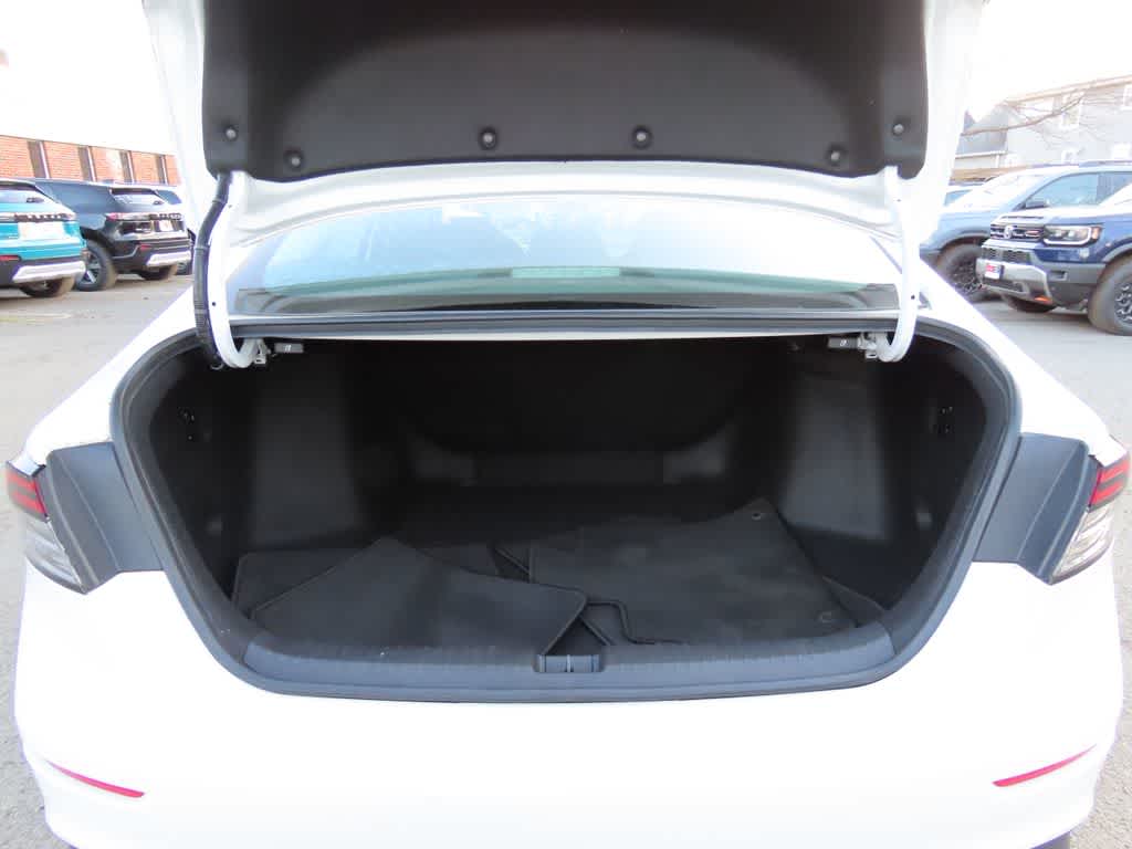 Thumbnail: 2023 Honda Accord - 10