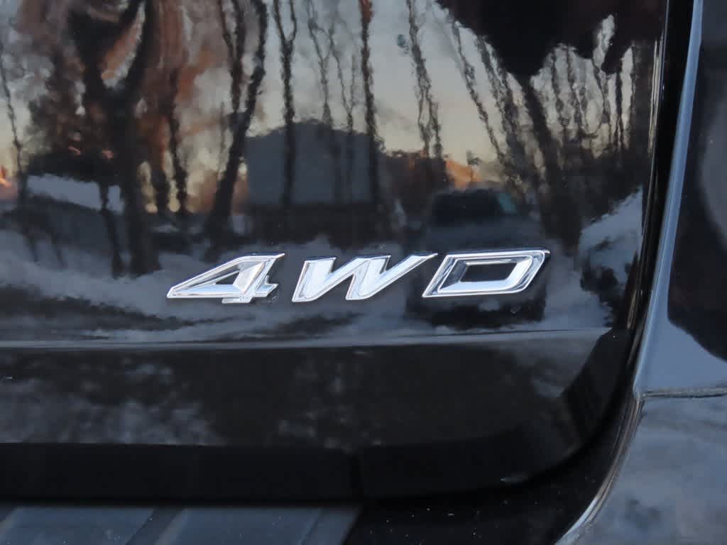 Thumbnail: 2022 Ford Explorer - 8