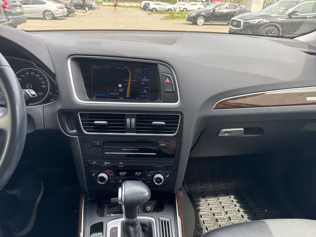 Thumbnail: 2015 Audi Q5 - 22