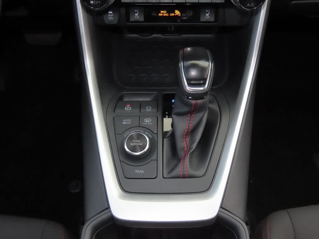 Thumbnail: 2023 Toyota RAV4 - 22