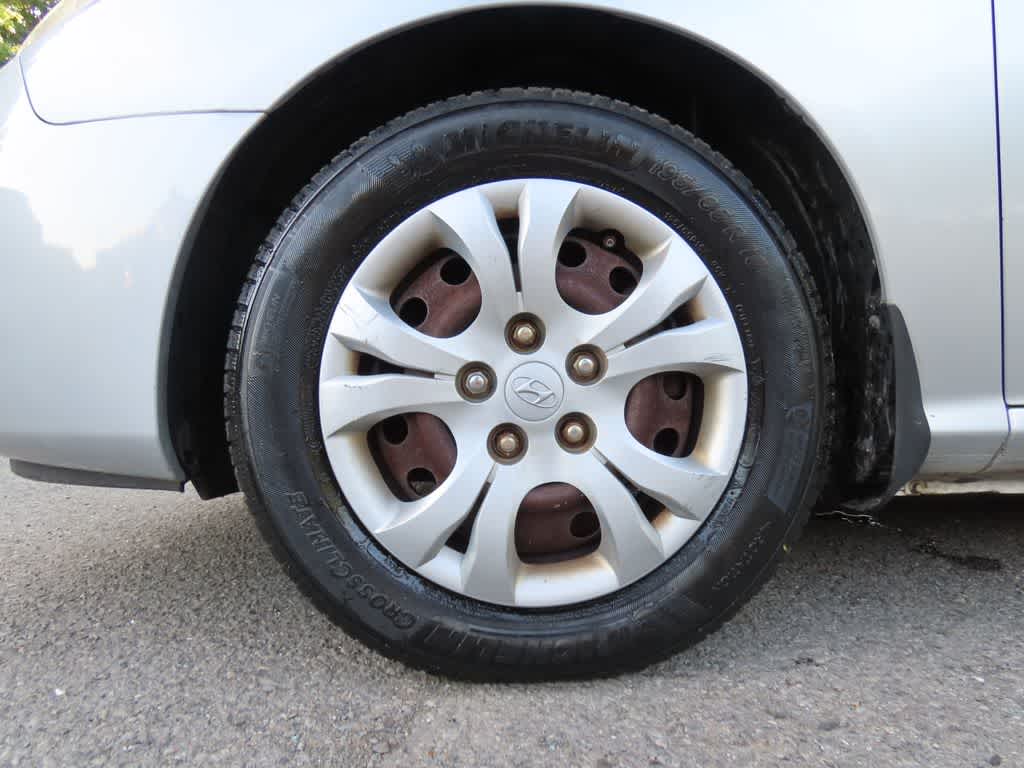 Thumbnail: 2009 Hyundai Elantra - 8