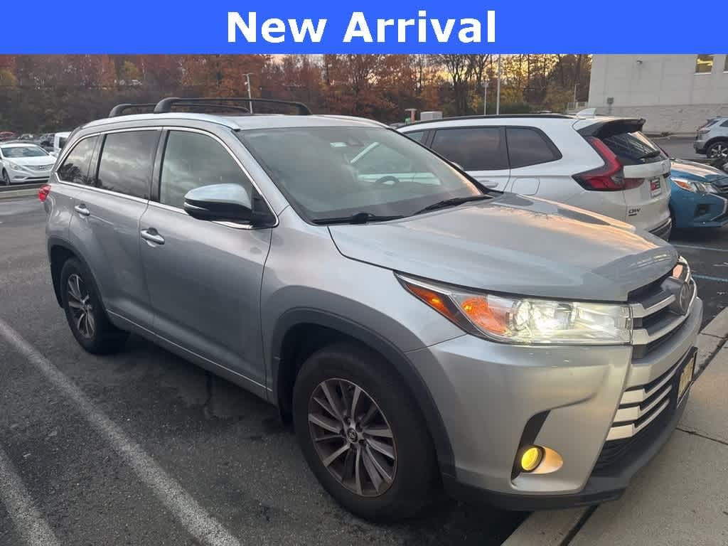 Used 2018 Toyota Highlander XLE V6 SUV