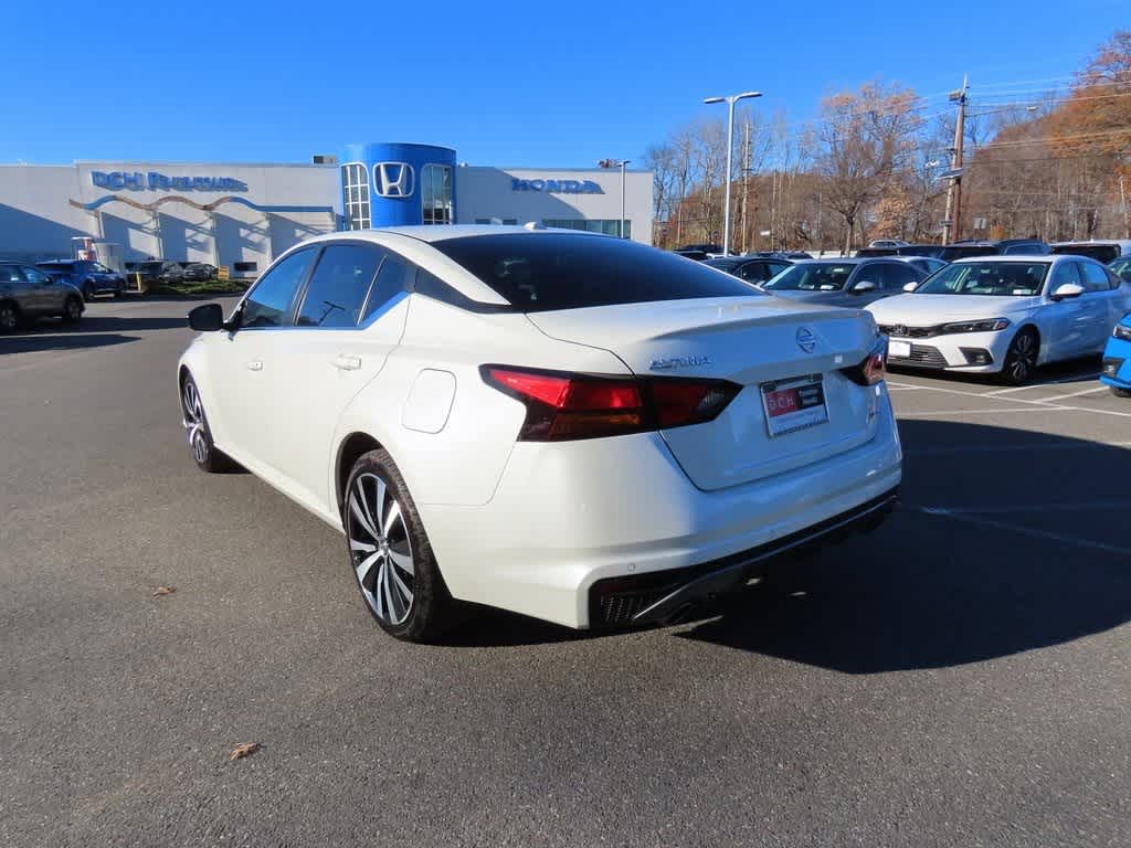 Thumbnail: 2020 Nissan Altima - 4