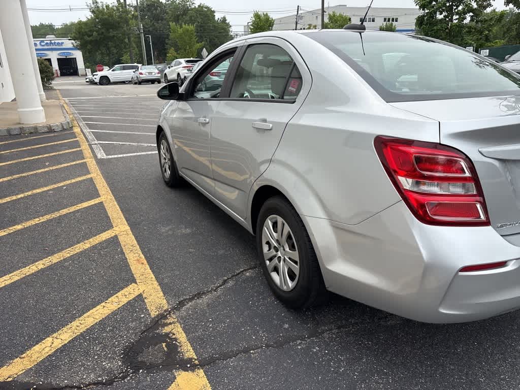 Thumbnail: 2019 Chevrolet Sonic - 16