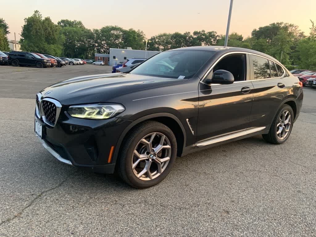 Thumbnail: 2022 BMW X4 - 2