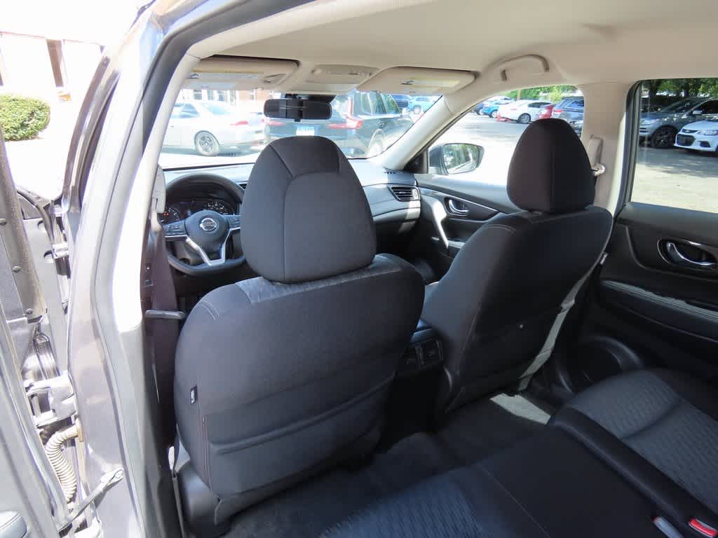 Thumbnail: 2019 Nissan Rogue - 14