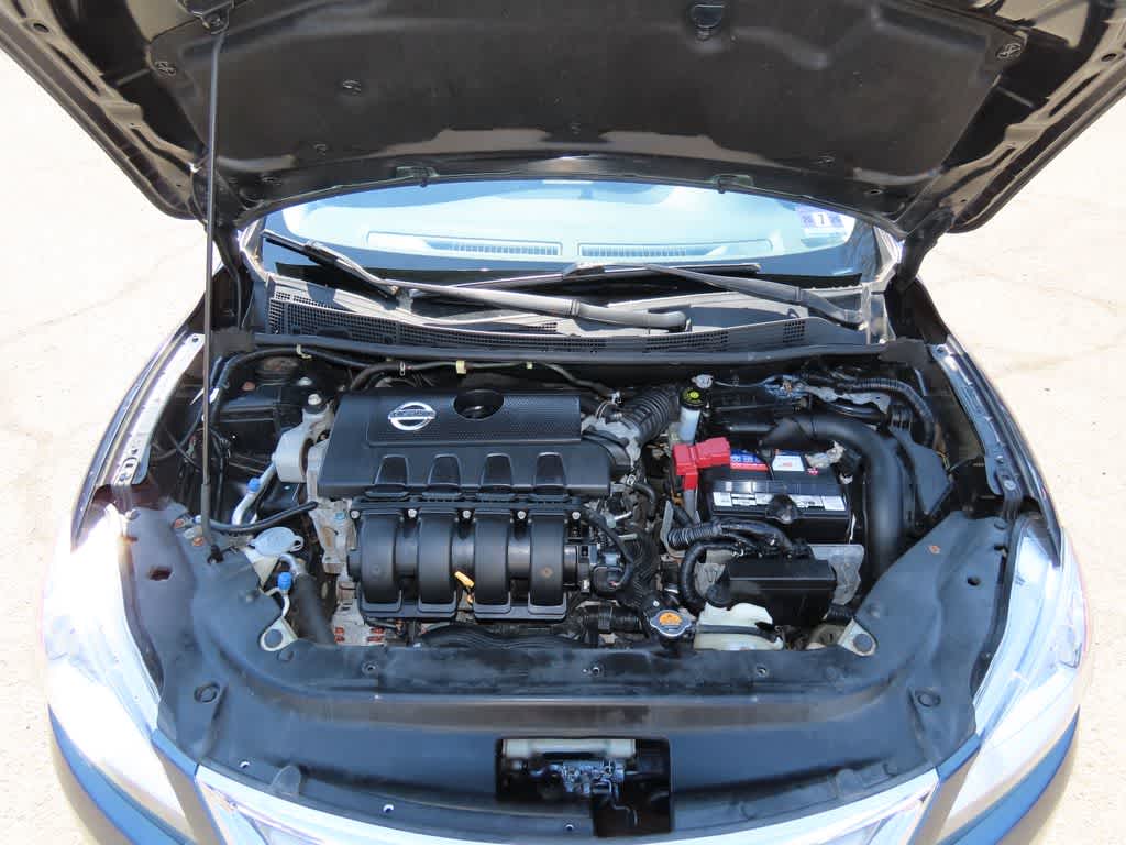 Thumbnail: 2013 Nissan Sentra - 10