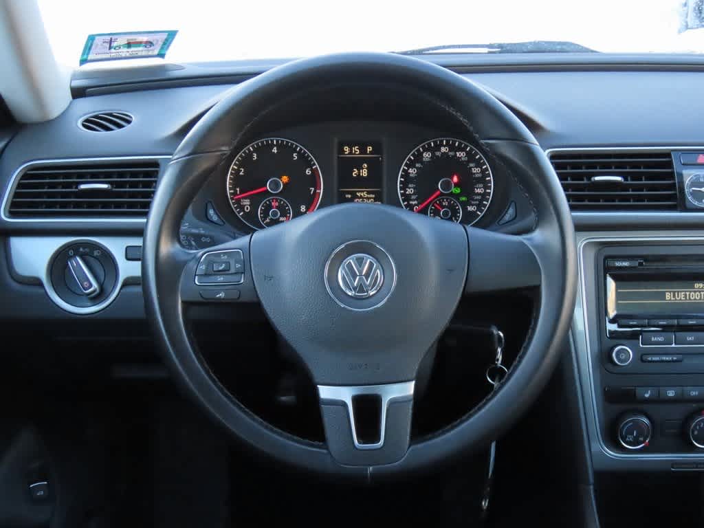 Thumbnail: 2014 Volkswagen Passat - 18