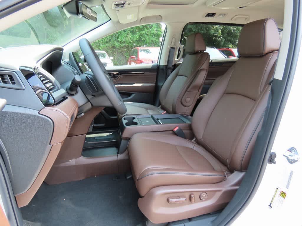 Thumbnail: 2025 Honda Odyssey - 13