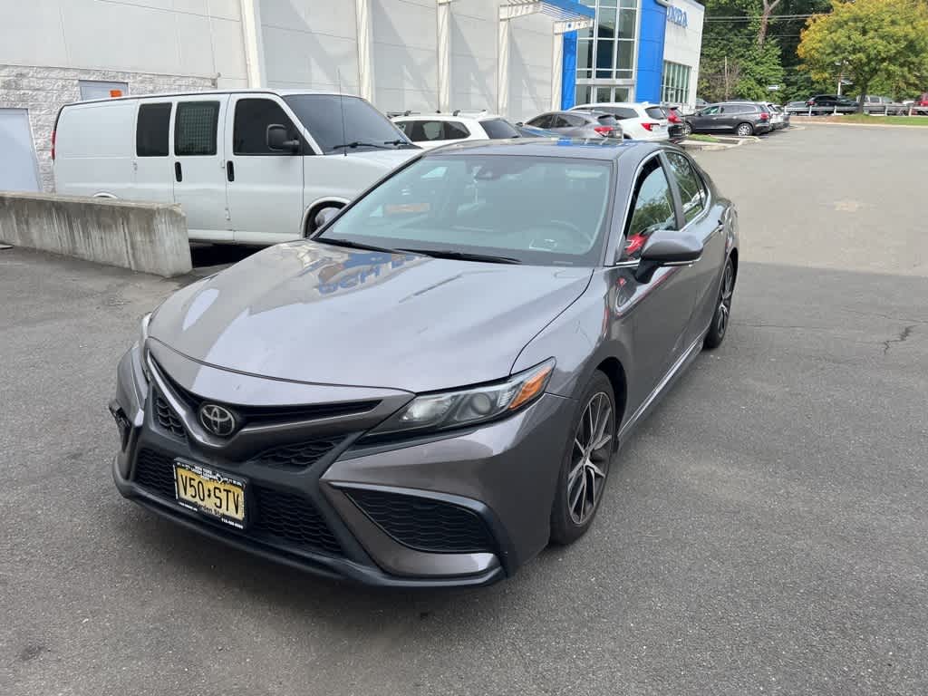 Thumbnail: 2023 Toyota Camry - 19