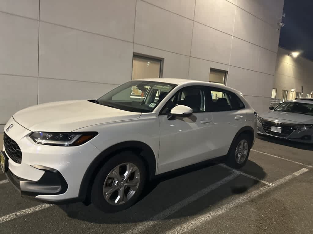 Used 2023 Honda HR-V LX AWD SUV