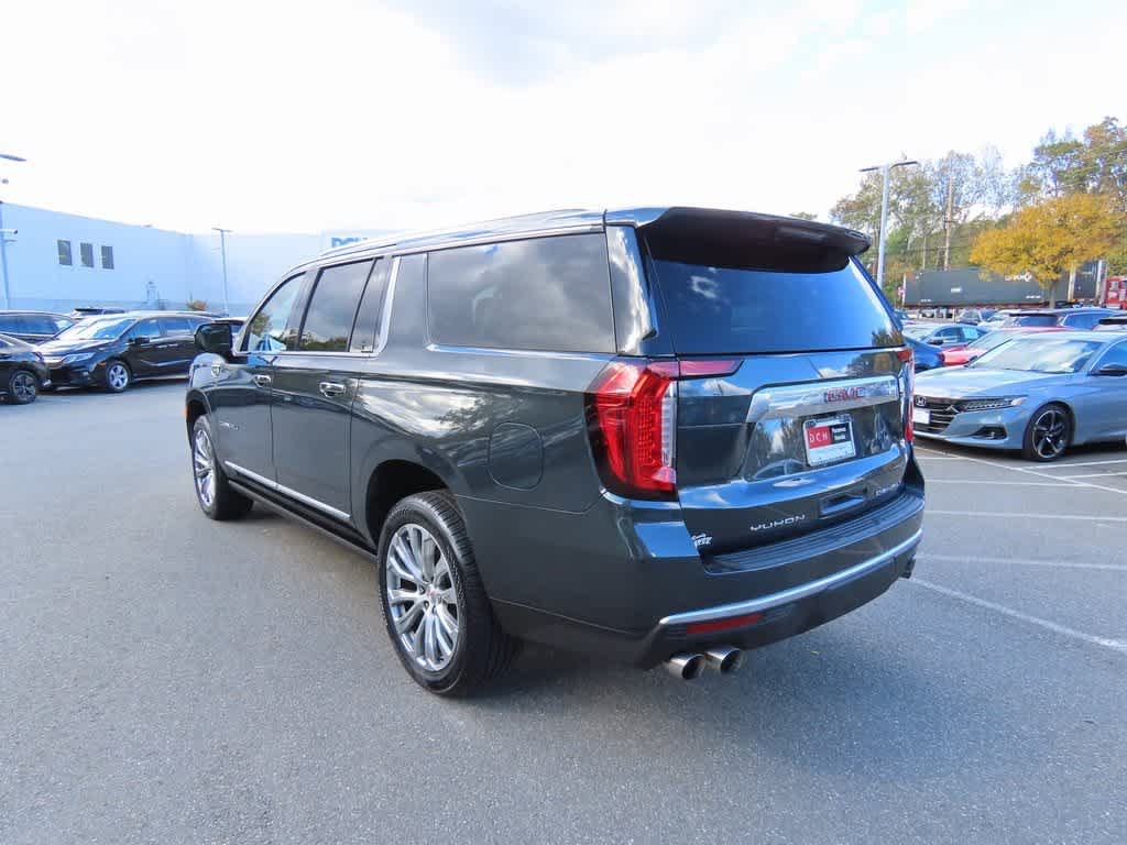 Thumbnail: 2022 GMC Yukon XL - 4