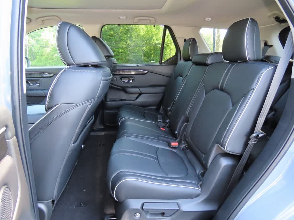 Thumbnail: 2025 Honda Pilot - 13