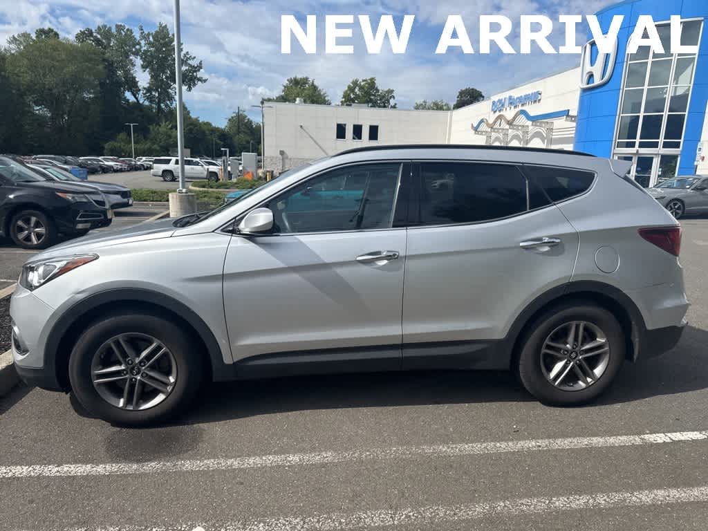 Thumbnail: 2017 Hyundai Santa Fe - 1