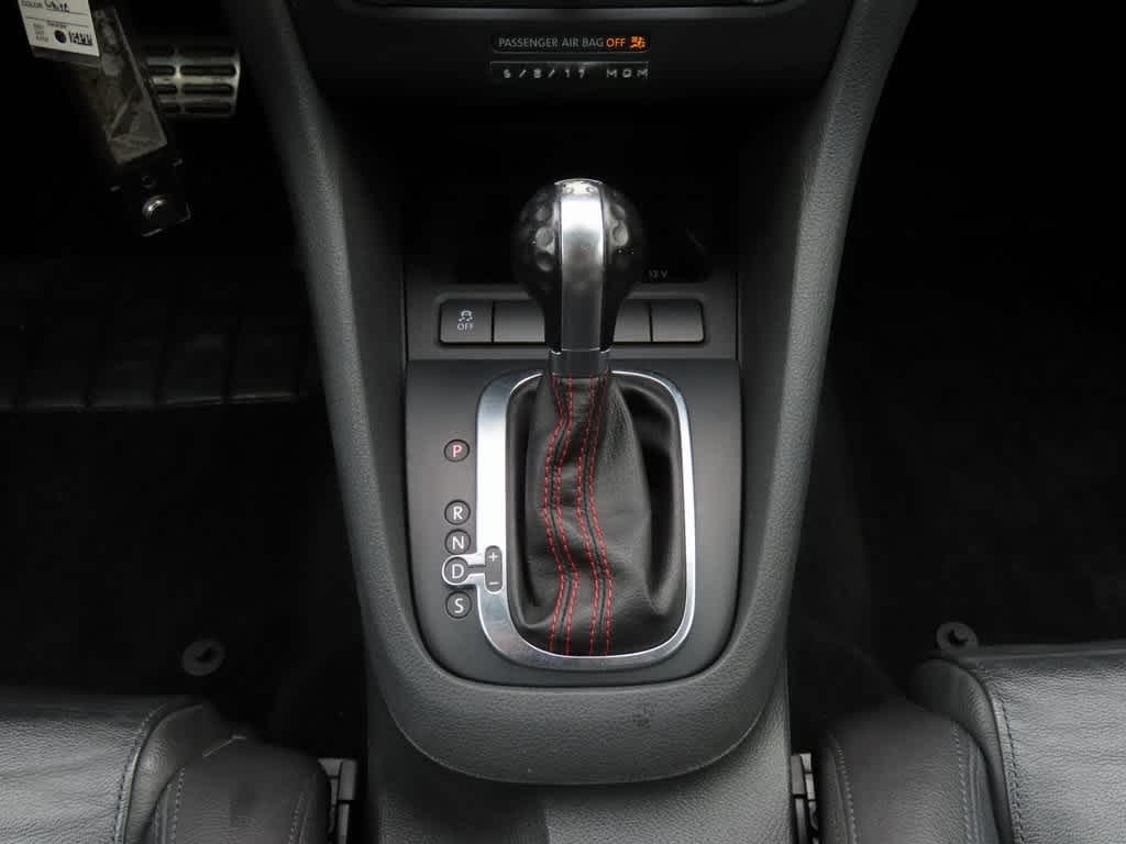 Thumbnail: 2013 Volkswagen Golf - 19