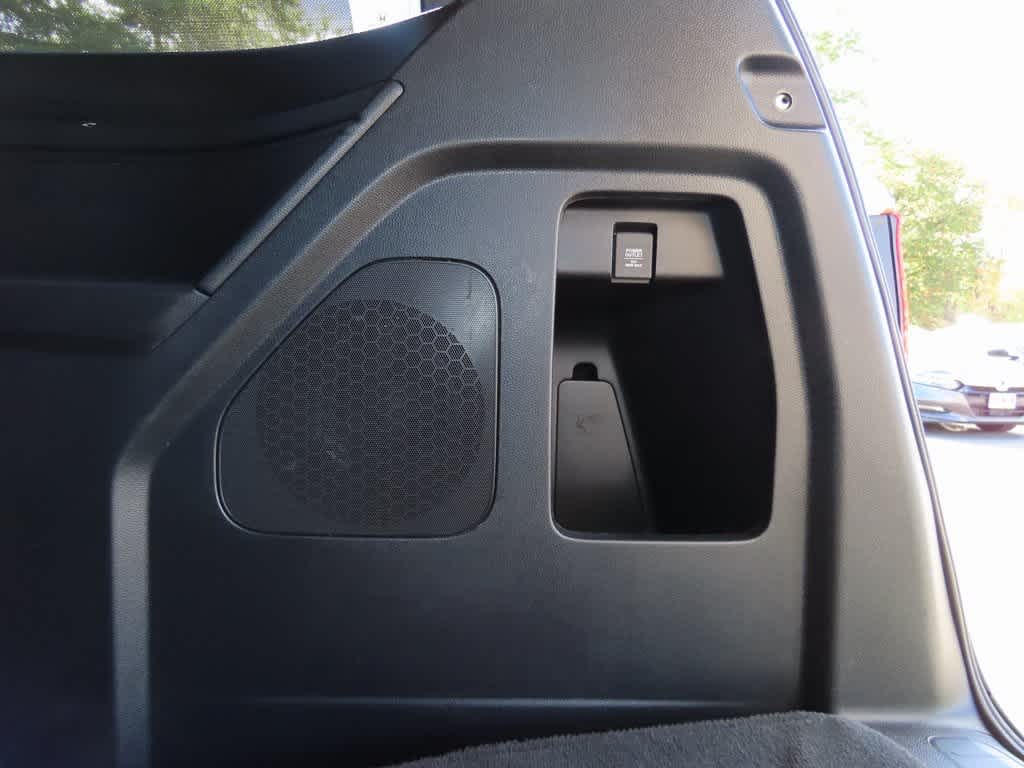 Thumbnail: 2023 Honda Odyssey - 12