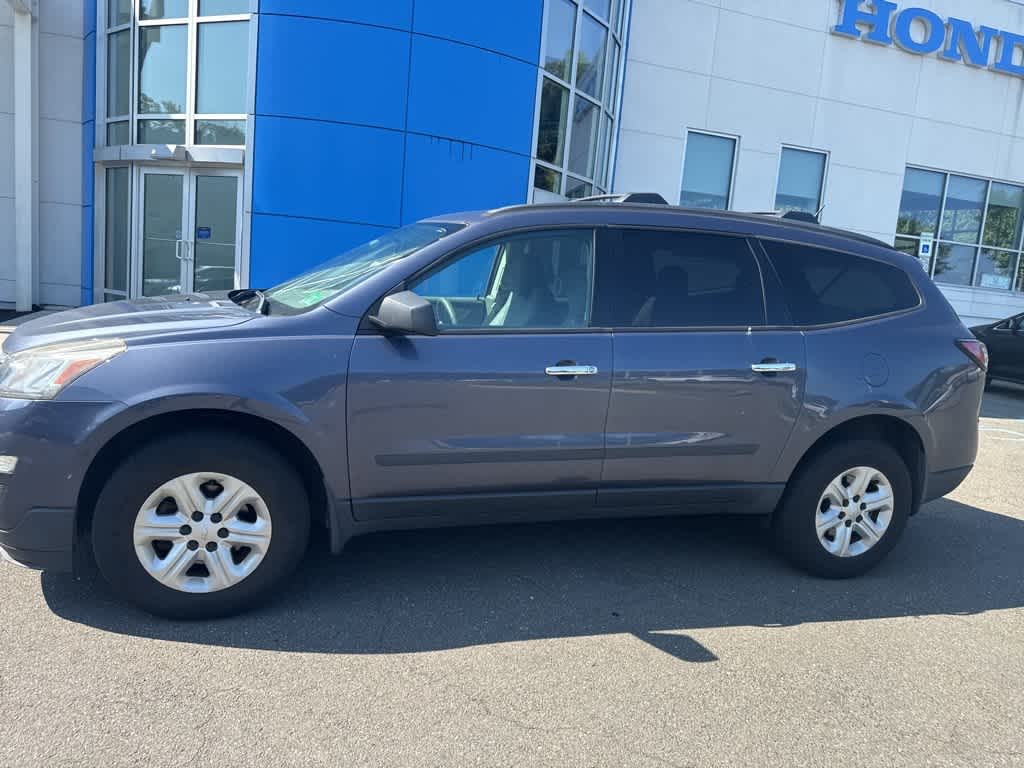 Thumbnail: 2014 Chevrolet Traverse - 5
