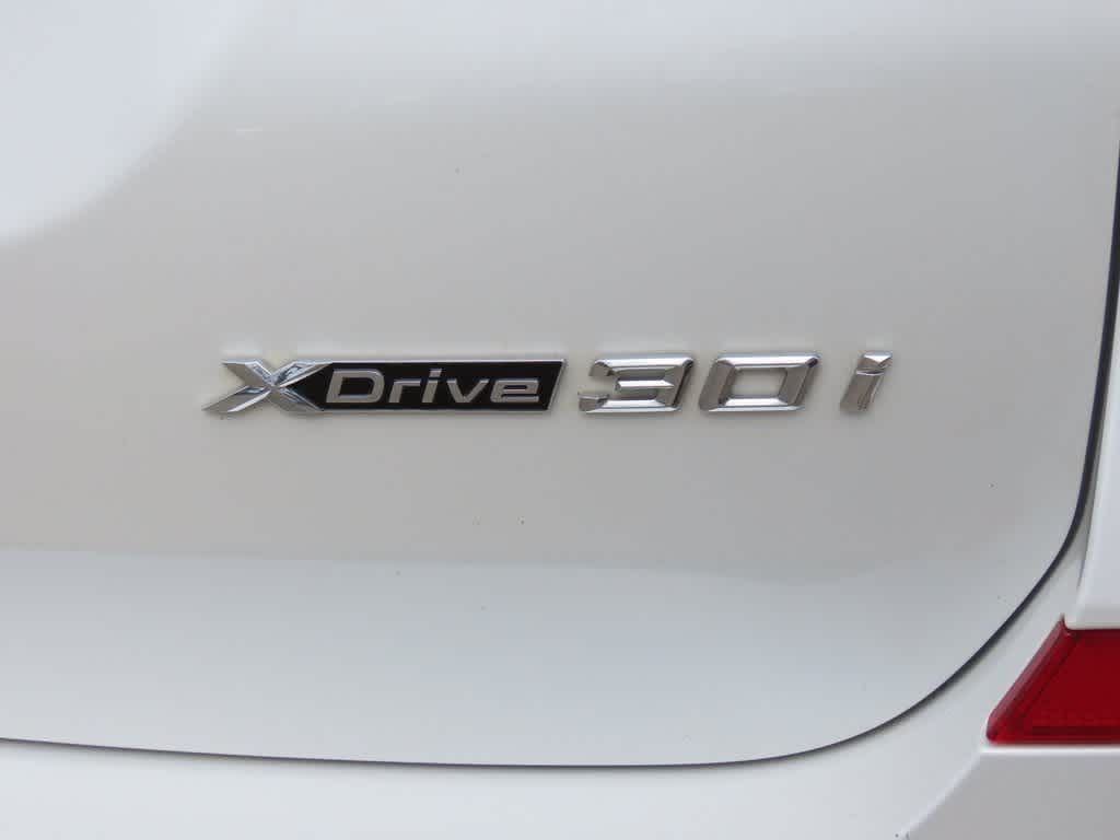 Thumbnail: 2021 BMW X3 - 8