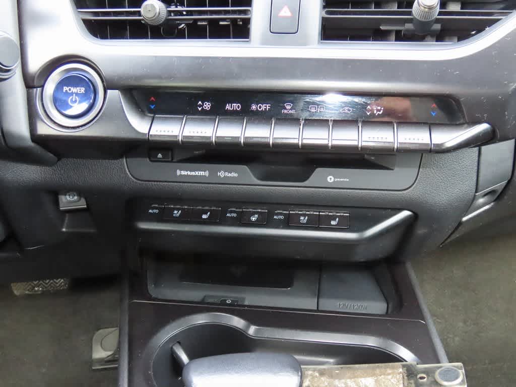 Thumbnail: 2022 Lexus UX - 20