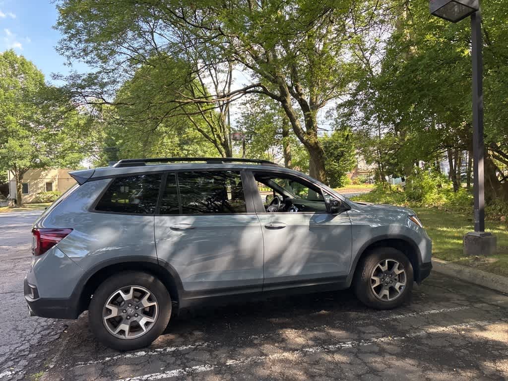 Thumbnail: 2023 Honda Passport - 9