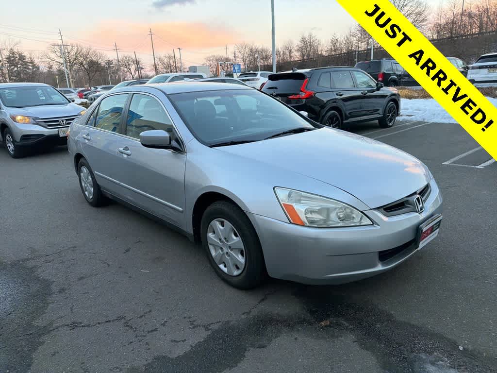 Thumbnail: 2004 Honda Accord - 22