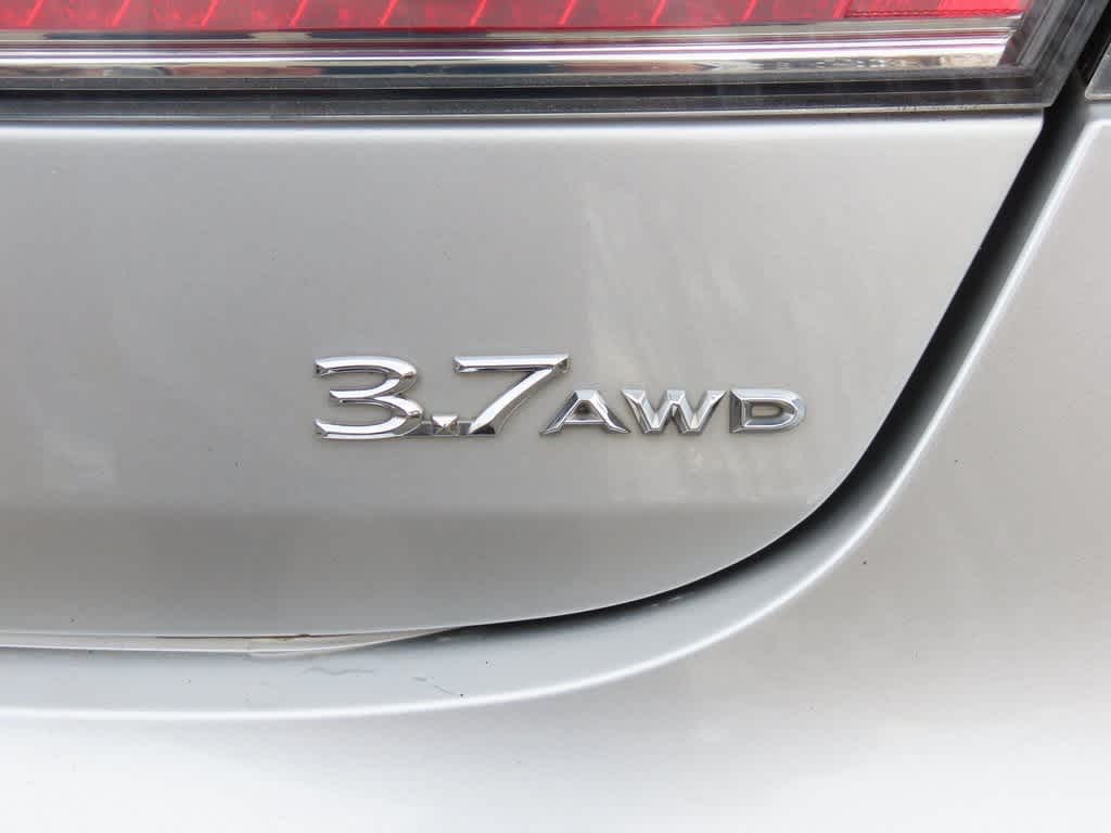 Thumbnail: 2014 Lincoln MKZ - 8