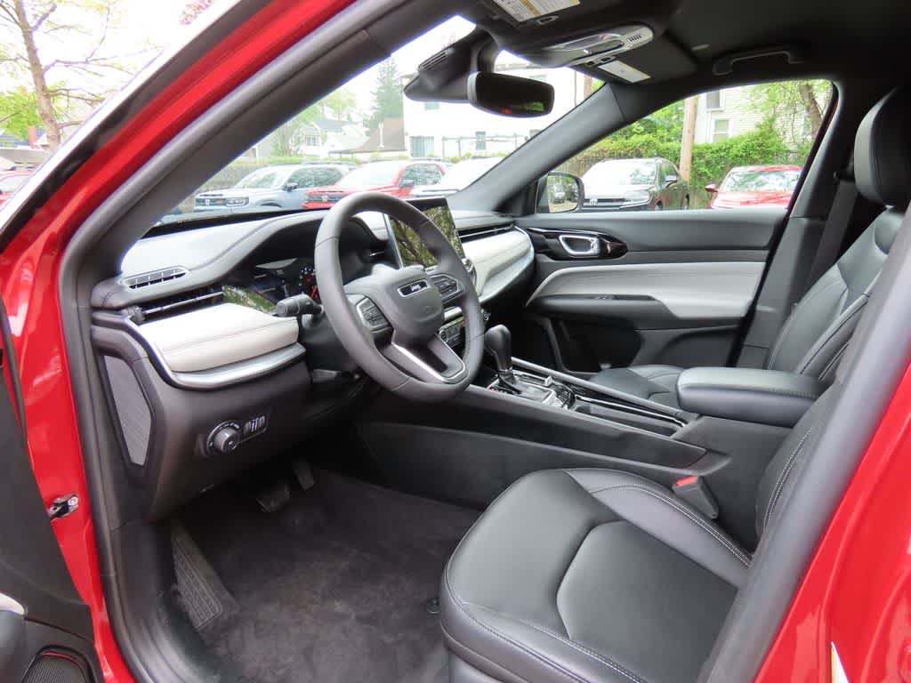 Thumbnail: 2025 Jeep Compass - 2