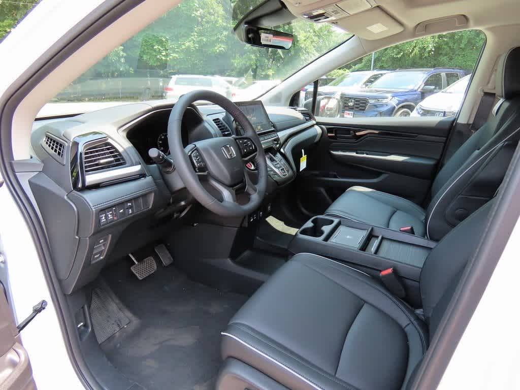 New 2026 Honda Odyssey Touring Van Passenger