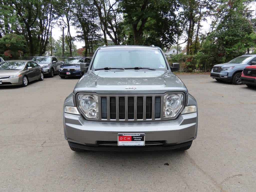 Thumbnail: 2012 Jeep Liberty - 6