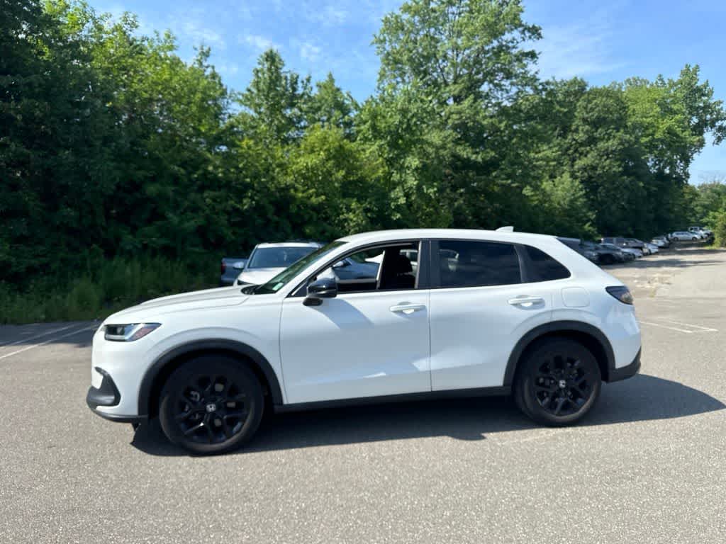 Thumbnail: 2024 Honda HR-V - 2