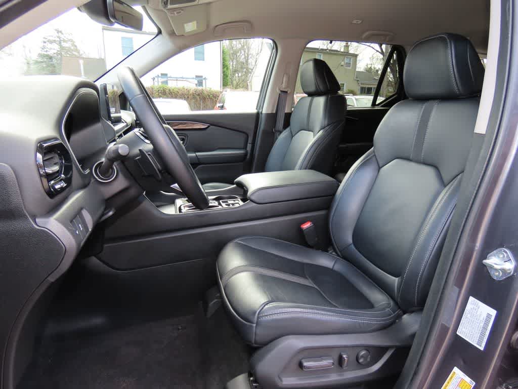 Thumbnail: 2023 Honda Pilot - 13