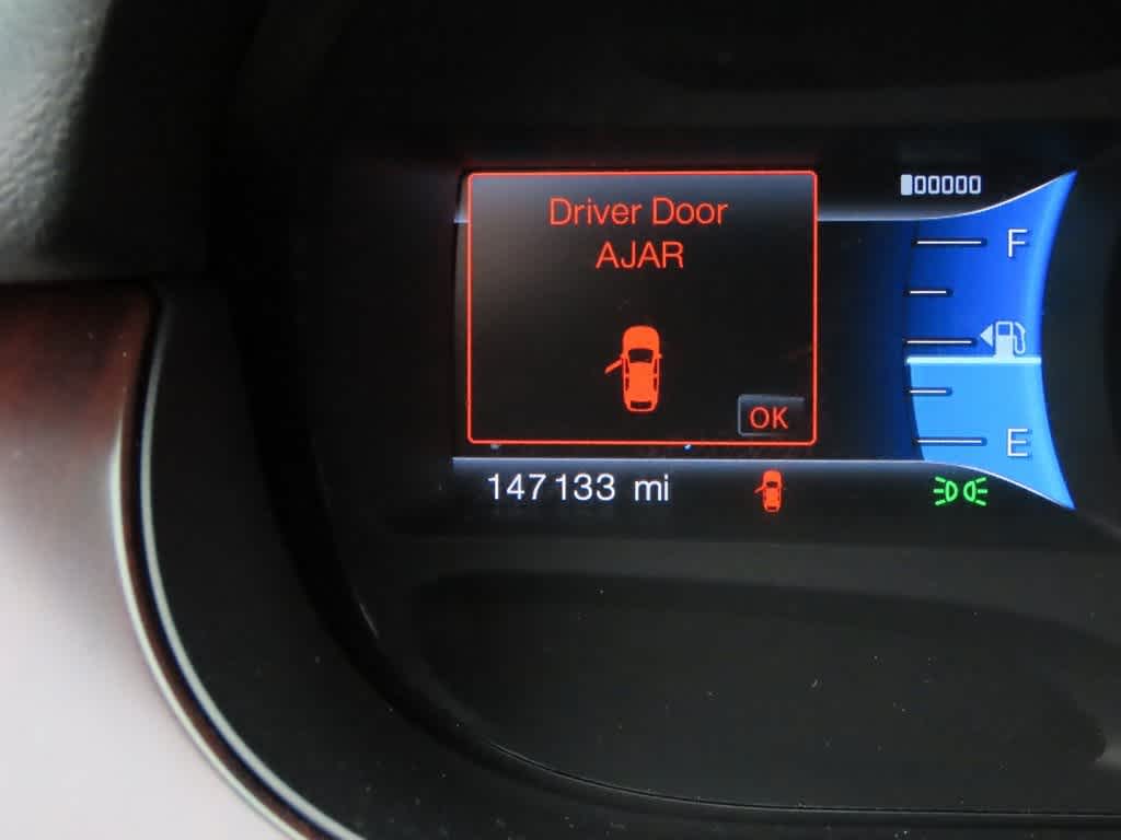 Thumbnail: 2013 Ford Edge - 26