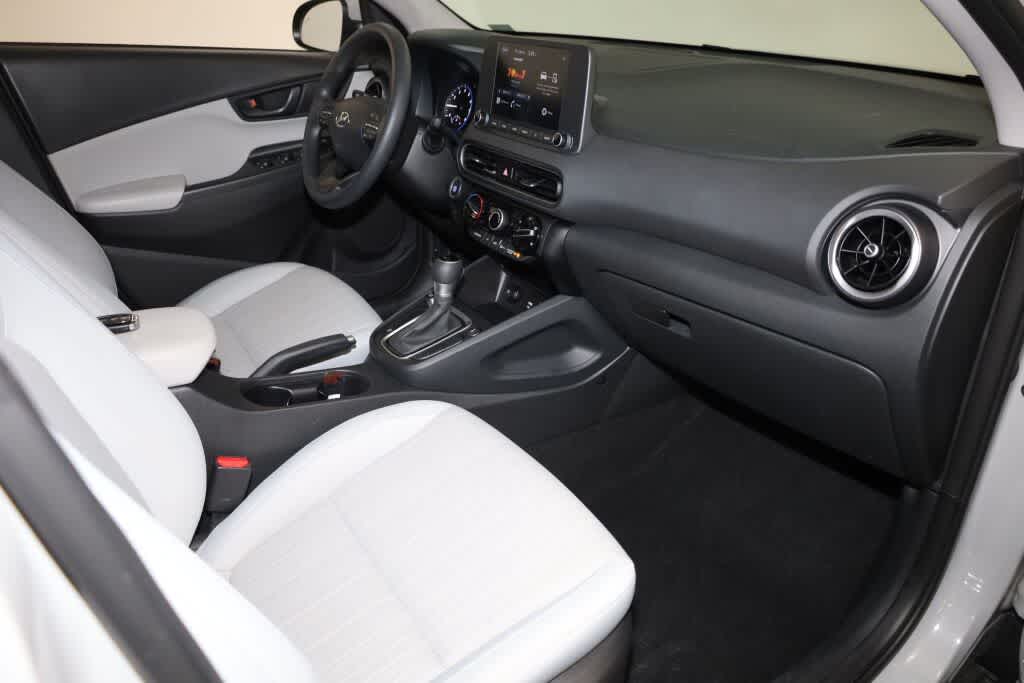 Thumbnail: 2023 Hyundai Kona - 31