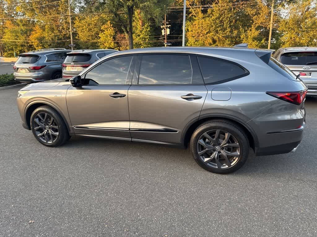 Thumbnail: 2023 Acura MDX - 14