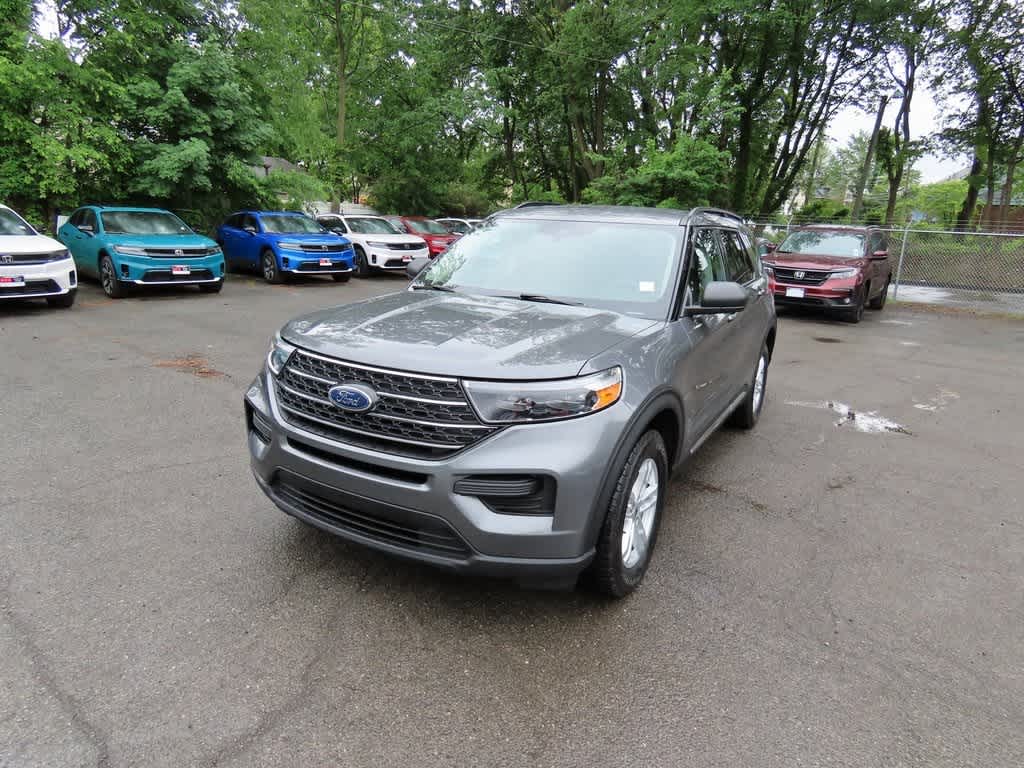 2022 Ford Explorer XLT Hero Image