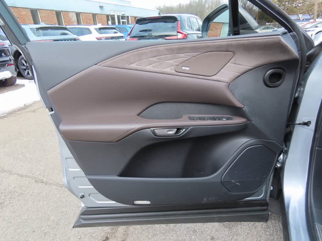 Thumbnail: 2025 Lexus RX - 16