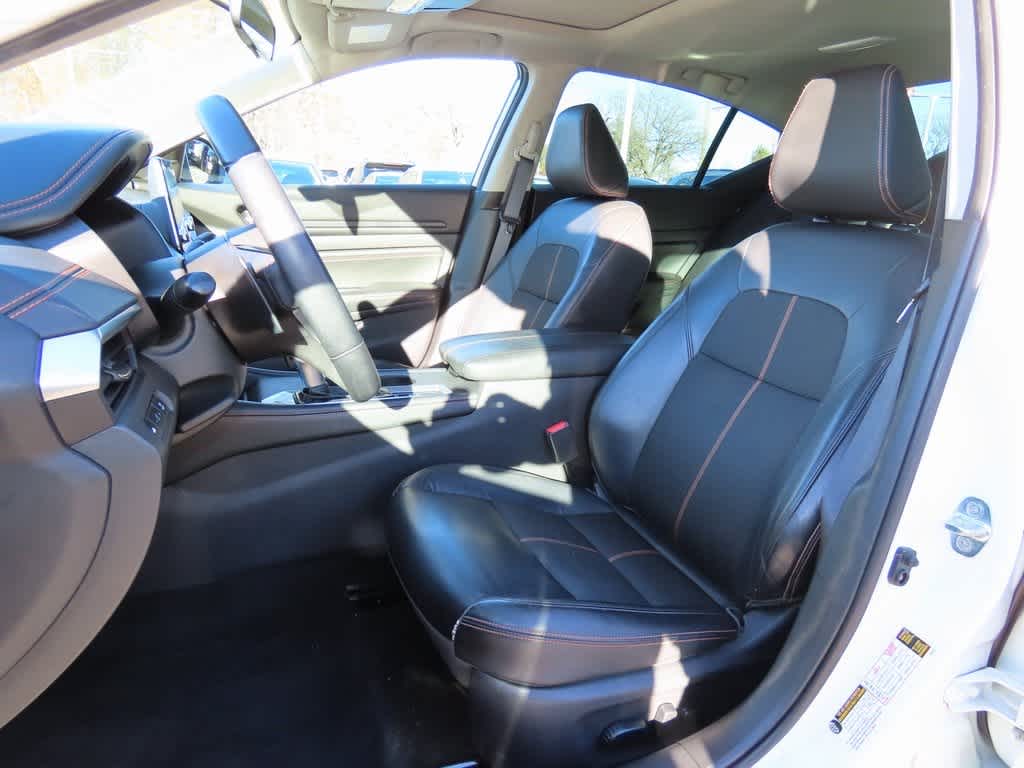 Thumbnail: 2020 Nissan Altima - 13