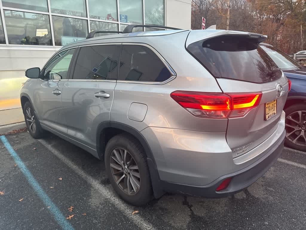 Thumbnail: 2018 Toyota Highlander - 6