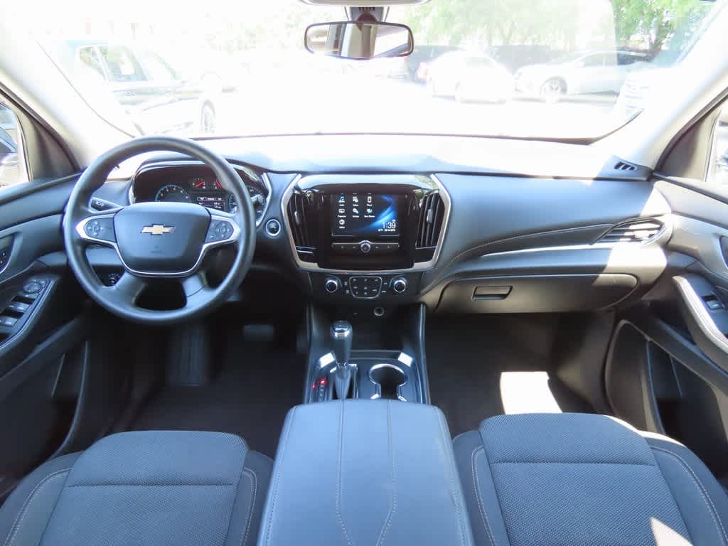 Thumbnail: 2019 Chevrolet Traverse - 18