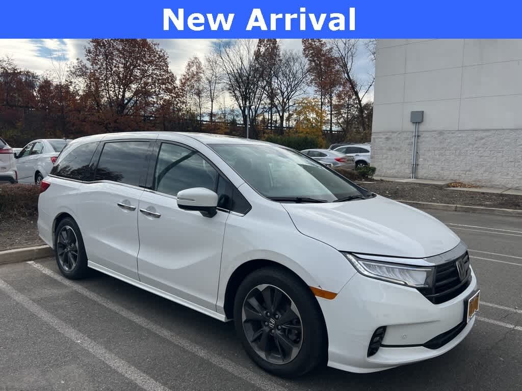 Certified 2023 Honda Odyssey Elite Van