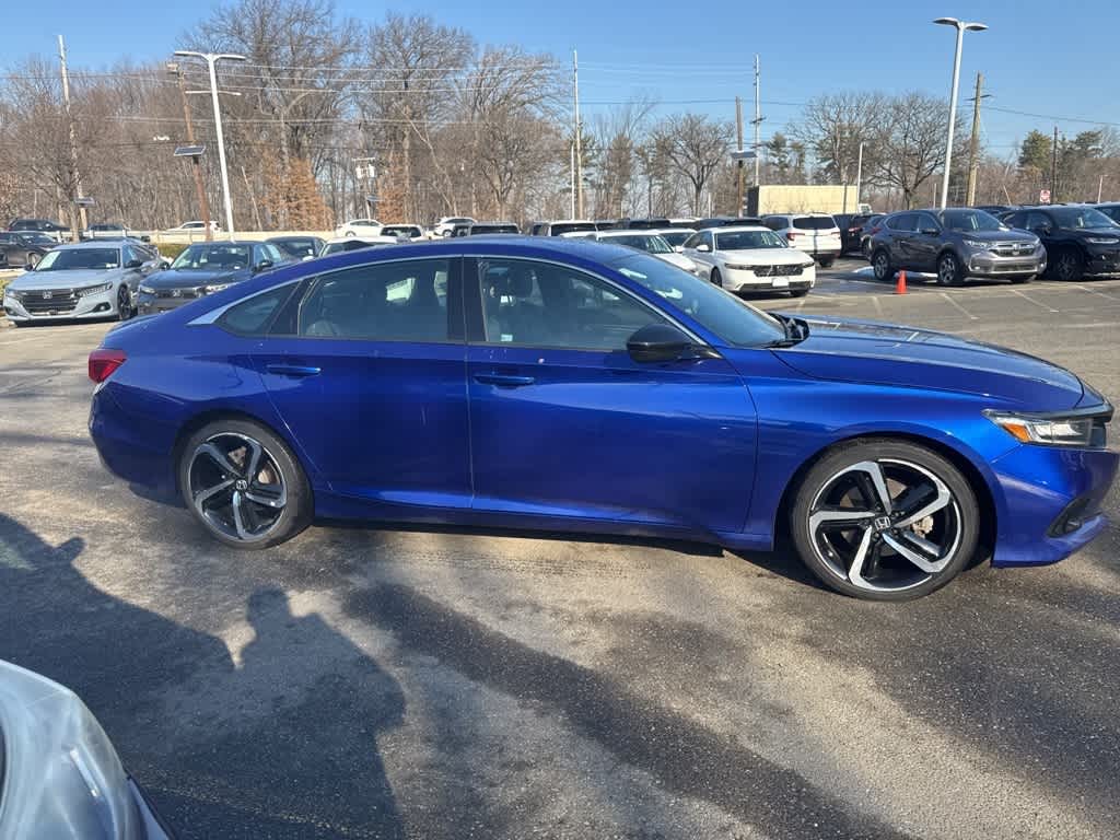Thumbnail: 2022 Honda Accord - 10