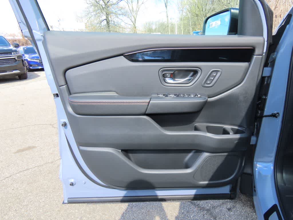 Thumbnail: 2026 Honda Pilot - 19