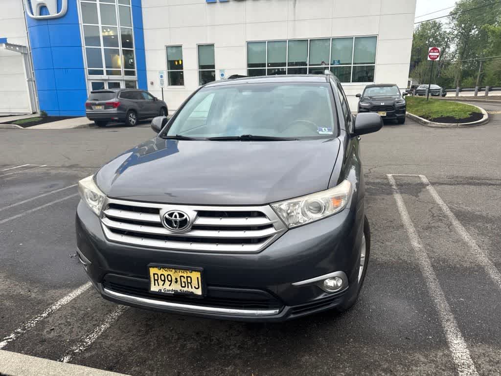 Thumbnail: 2013 Toyota Highlander - 11