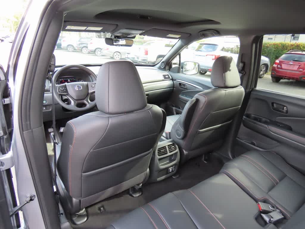 Thumbnail: 2022 Honda Passport - 15