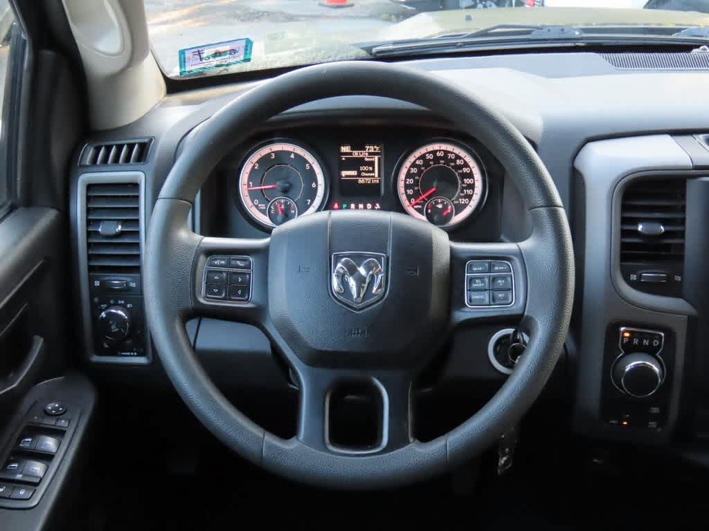 Thumbnail: 2019 RAM 1500 Classic - 19