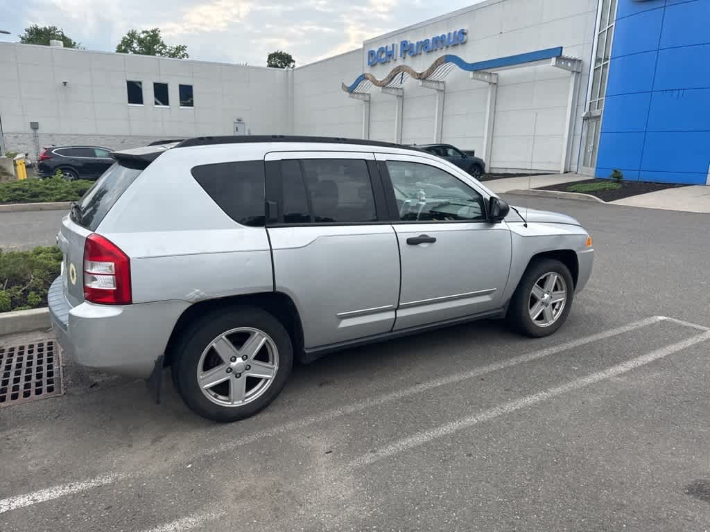 2008 Jeep Compass Sport 10