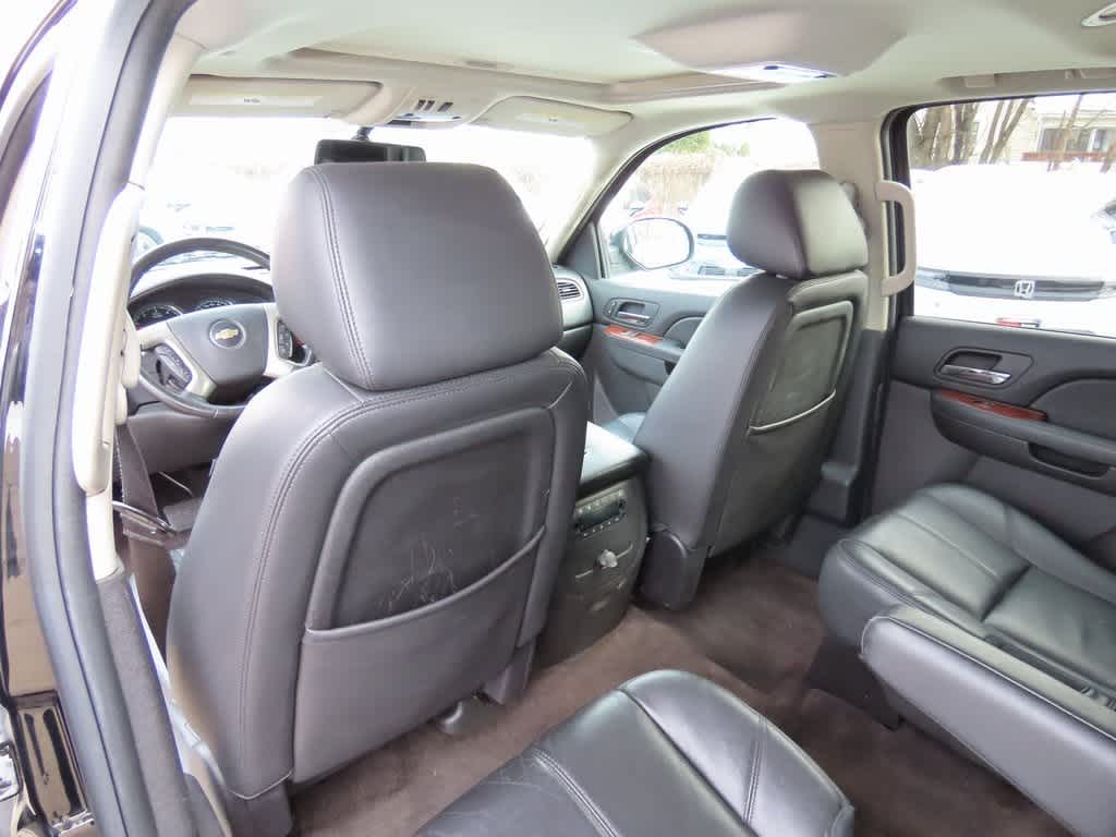 Thumbnail: 2014 Chevrolet Tahoe - 16