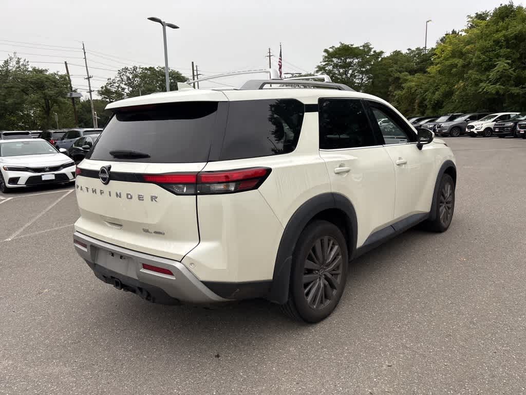 Thumbnail: 2023 Nissan Pathfinder - 13